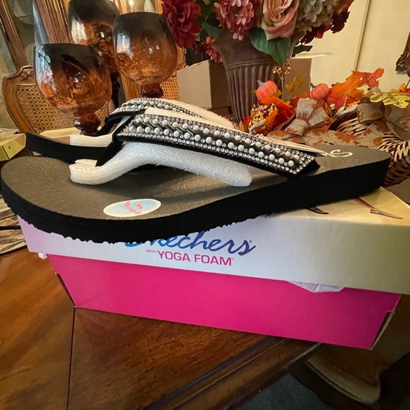 Skechers sandals - Picture 7 of 7